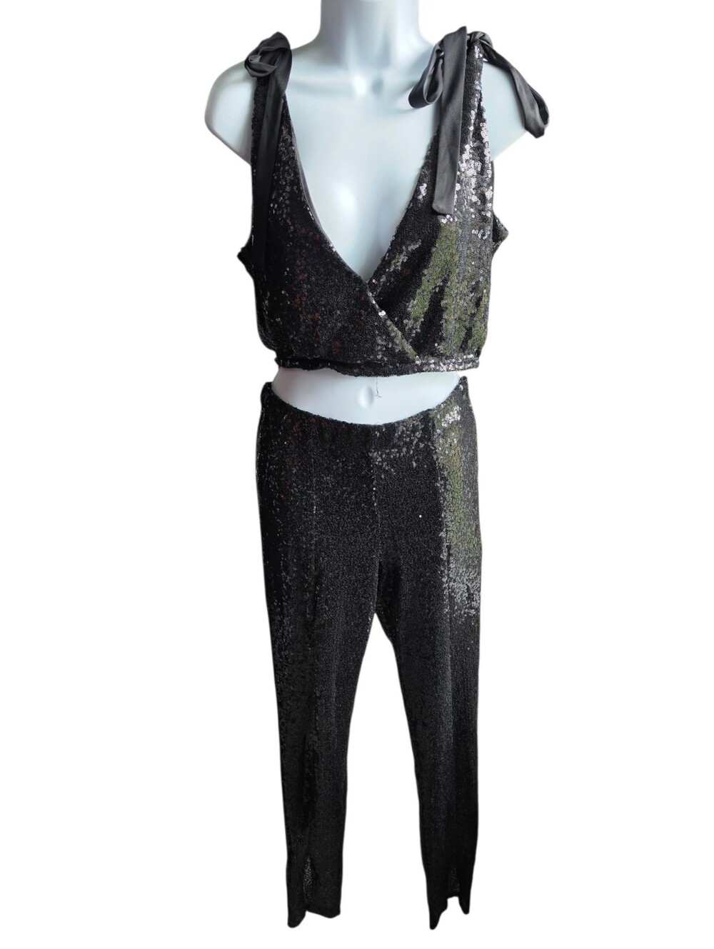 NWT Forever 21 Black Sequin Crop Top & Pants Set Size M Juniors